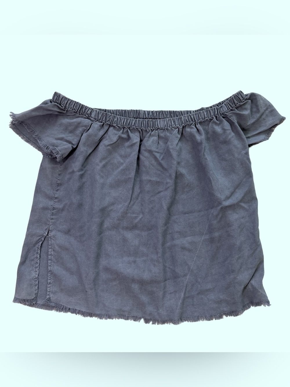 Bella Dahl Off-Shoulder Top in Charcoal Gray